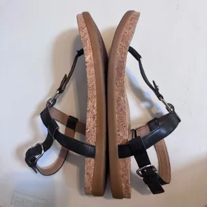 UGG Aleigh Black Leather T-Strap Sandals Women’s Size 8.5 Cork Footbed thumbnail 4