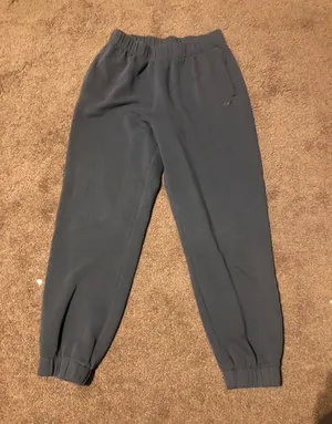 Hollister Ultra High Rise Joggers thumbnail 1