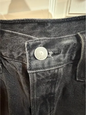 Levi's 501 Black Denim Cutoff Shorts Size 28 thumbnail 3