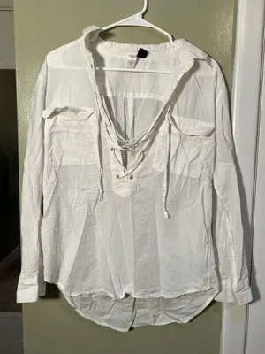 RD Style Women’s Sz Medium Lace Up Top Long Sleeve Collared Chest Pockets Cotton thumbnail 2