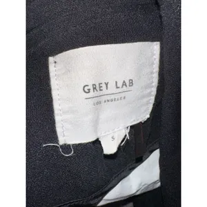 Black‎ Blazer Grey Lab Cropped Shirt Layered Look Career Jacket Size S thumbnail 6