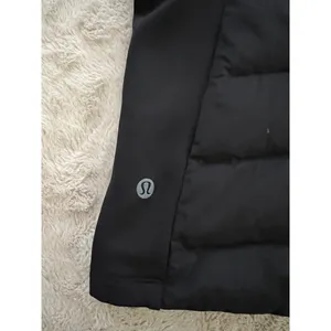 Lululemon Womens Black Puffer Vest Size M With Full-Zip & Reflective Details thumbnail 12