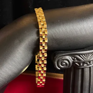 Ladies Gold tone Rolex style Bracelet 7” thumbnail 5