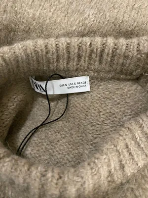 ZARA Beige Solid Knit Crew Neck Cropped Sweater S thumbnail 3