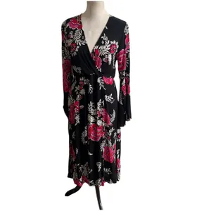 Billabong Women's Floral Whispers Wrap Dress Size Med Black Multi Bell Sleeves thumbnail 2