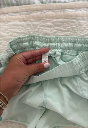 Lululemon 2.5" Hotty Hot Shorts Sea Foam thumbnail 2