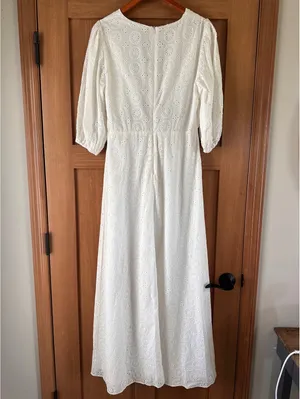 NWT Hutch Anthropologie White Eyelet Cutout Maxi Dress Puff Sleeve Women’s 12 P thumbnail 7