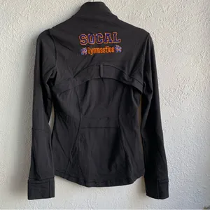 Lululemon Jacket thumbnail 5