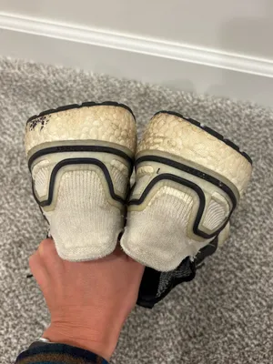 Adidas Women’s Black Ultraboost Sneakers thumbnail 4