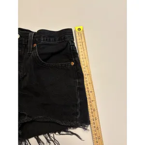 Levi's 501 Original Cut Off Shorts Womens 27 Black Distressed Denim Raw Hem thumbnail 9