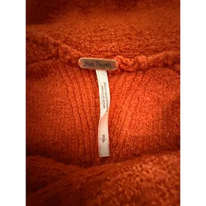 Free People NWT Strawberry Fields Cowl Neck Sweater Wool blend Ribbed Sleeve S thumbnail 7
