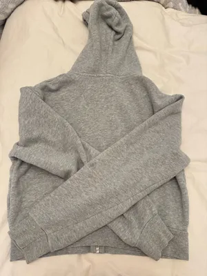 Brandy Melville Cropped Zip-Up Hoodie thumbnail 2