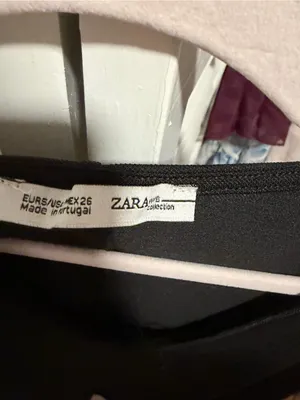 Zara V-Neck Women's Tank thumbnail 2