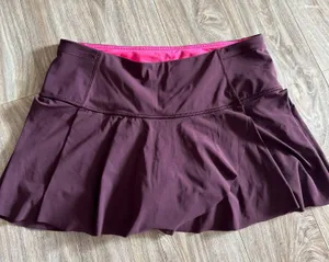 Lululemon Lost In Pace Skirt thumbnail 1