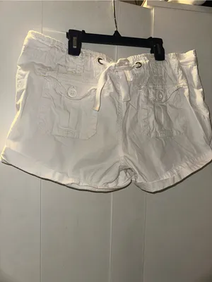 Y2K American Eagle Low Rise White Cargo Shorts thumbnail 3
