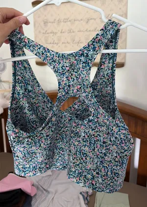 Floral sports bra built in bra thumbnail 1