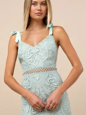 LULU's Bridal Chic Modern Sexy Minimalist Sweetheart Neckline Mermaid Trumpet Mi thumbnail 3