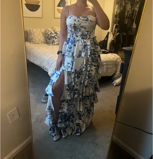 Formal Lulus Dress thumbnail 4