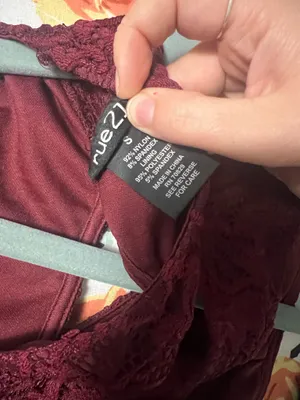 Rue 21 Maroon Lace Crop Top  thumbnail 3