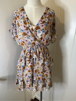 Astr Floral Tiered V-Neck Mini Dress in Beige, Blue, and Brown Sz XS thumbnail 2