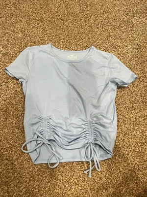 Hollister Baby Tee thumbnail 1