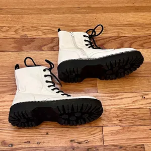 Sincerely Jules Harley White Combat Boots Leather Zipper Lace Up Size 8M thumbnail 2