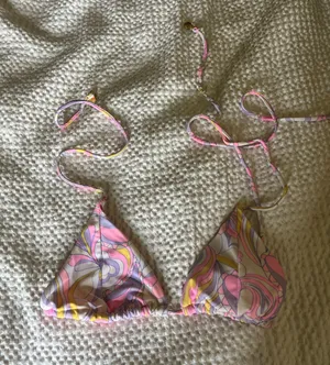 Swimsuit top Pink thumbnail 1