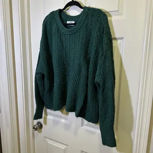 Old Navy Cable Knit Blouson Sleeve Cozy Oversized Sweater Size XXL Green thumbnail 3