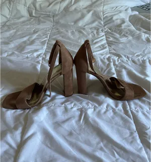 Tan High Heels Brown Size 8 thumbnail 2