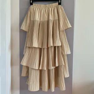 Pleated High thumbnail 4