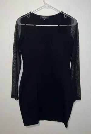 Lulu's Black Long Sleeve Mesh V-Neck Bodycon Dress Size M 0416268 thumbnail 1