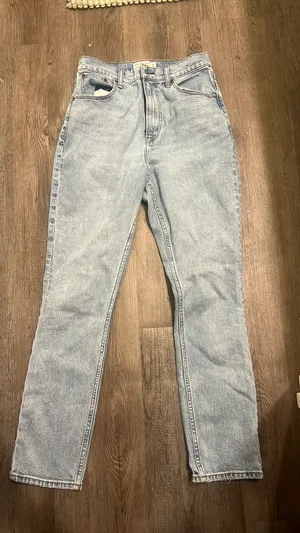 Abercrombie Jeans Ultra High-Rise thumbnail 1