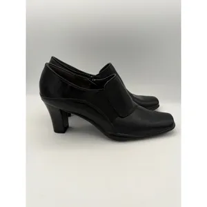 Women’s Aerosoles Size 8 Black Leather Ankle Boot Heels thumbnail 3