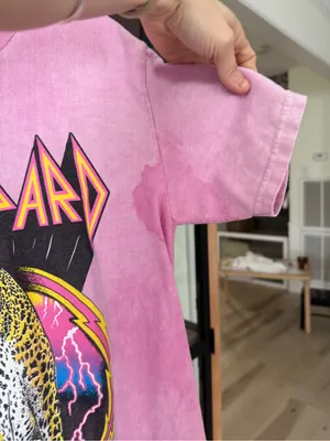 Urban Outfitters Def Leppard split dye tee tshirt band graphic crew short sleeve thumbnail 7