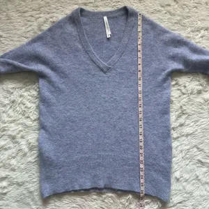 Aritzia The Group Babaton Sweater Alyssa V-neck Long Sleeve Alpaca Wool Blend XS thumbnail 11