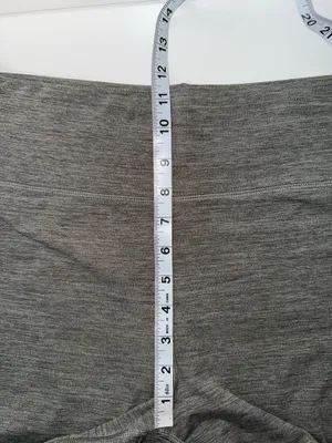 American Eagle Everything Pocket 6” Bike Short Gray Fleece Super High Rise thumbnail 10