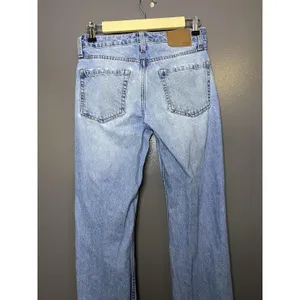 Aeropostale Low Rise Baggy Jeans Womens 000 Short Light Wash Blue Relaxed Denim thumbnail 4