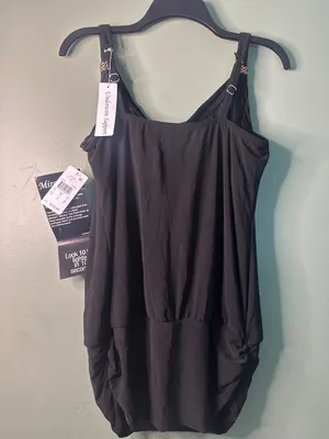 Miraclesuit Women’s Size 8 Black Luxe Tankini Top NWT Slimming Swimwear resort thumbnail 3