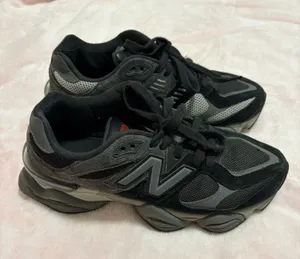 New Balance 9060 Women’s Sneakers thumbnail 1