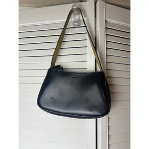 Mondani Y2K Laser Cut Faux Leather Shoulder Bag Cutout It Girl Bag thumbnail 3