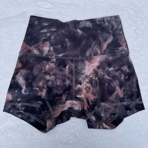 Lululemon Align Shorts 2.5” thumbnail 1