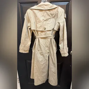 Banana Republic Tan Trench Coat thumbnail 2