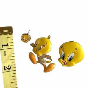 Vintage Tweety Bird Warner Bros Jewelry Bundle Brooch Earrings thumbnail 7