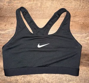 Nike Women's Black Sports Bra Size Medium thumbnail 1
