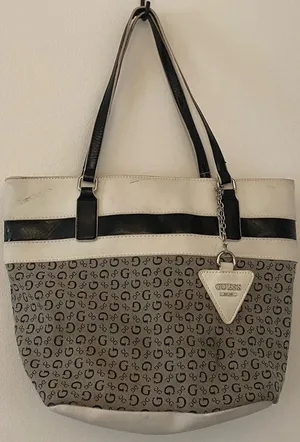 Guess Black & White Patterned Logo Tote Shoulder Purse Bag thumbnail 1