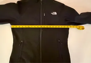 Women’s The North Face Fleece Lined Soft Shell Jacket M Black thumbnail 9