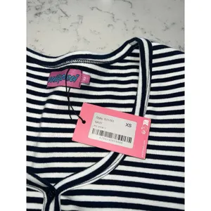 Edikted Women's XS Slim Fit Navy & White Knit Long Sleeve Henley Tee‎ thumbnail 3