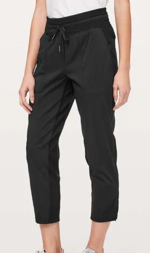 Lululemon Dance Studio Mid Rise Crop 25"‎ Black 4 thumbnail 1