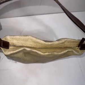 Dooney & Bourke Leather Handle Hobo‎ Canvas Faux Basket Weave Bucket Tote Bag thumbnail 15