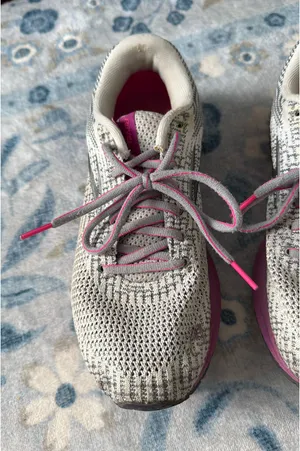Brooks Running Shoes thumbnail 4